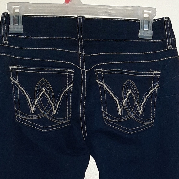 Jeans - Picture 4 of 5